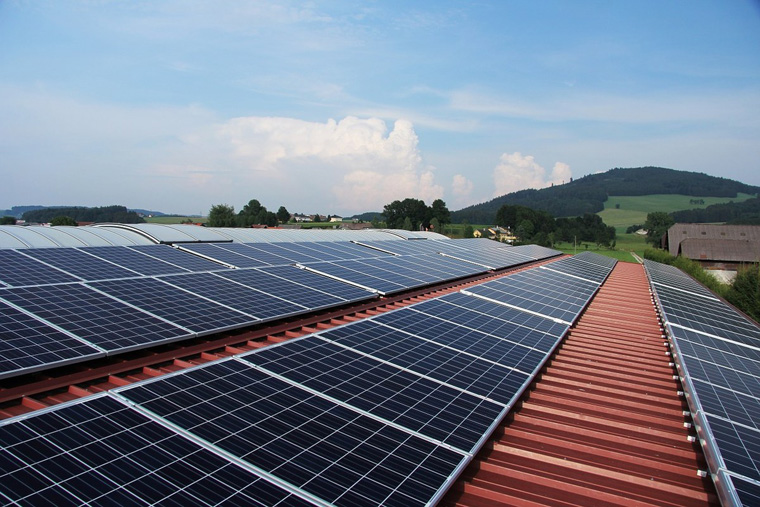 p型半導體光伏大電池工作原理，電池組p什么意思